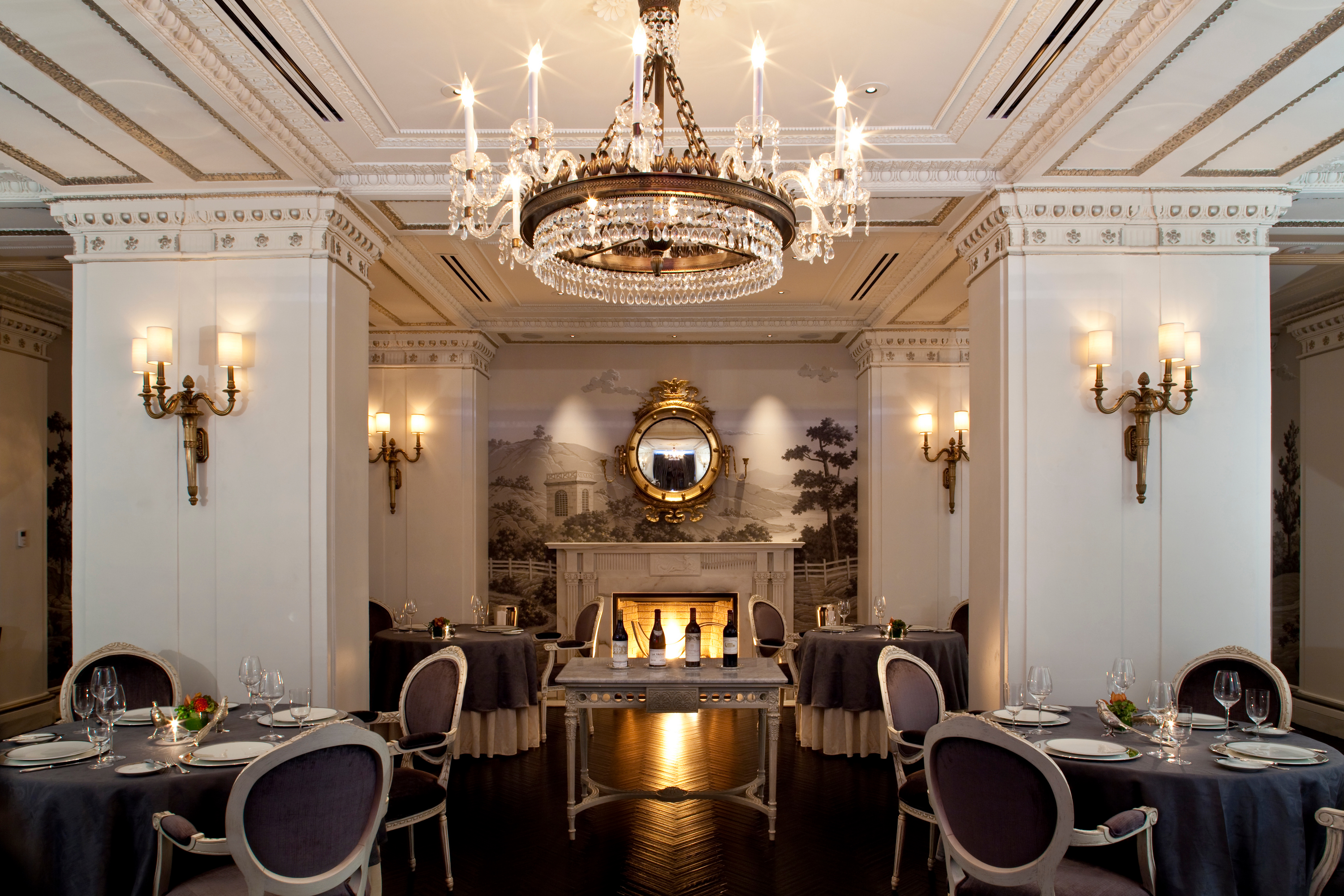 One of the finest restaurants in downtown DC, Plume serves as an elegant backdrop to the artistry of our culinary team and features an acclaimed wine program.
